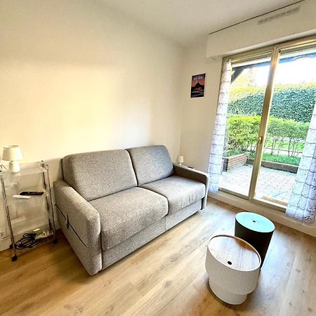 Studio En Rez De Jardin Deauville Centre Et Plage Eksteriør billede